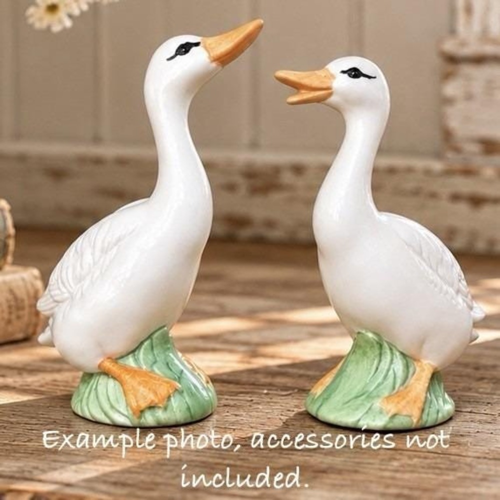 Porcelain Parlor Goose Pair Figurines Cottagecore Farmhouse Decor Vintage 5.25"